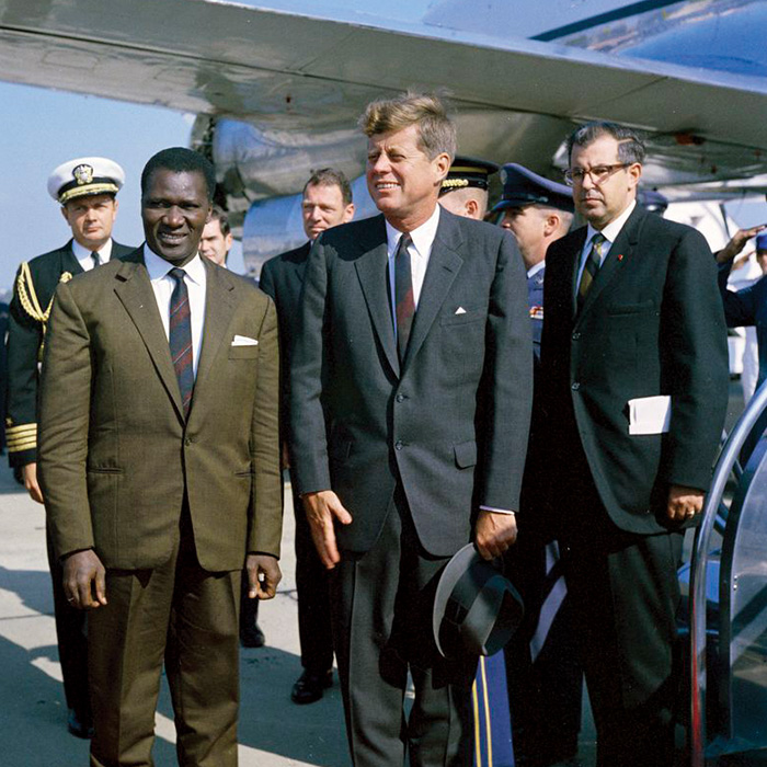 President Kwame Nkrumah of Ghana meets US President, John F. Kennedy.